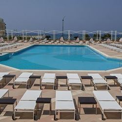 מלון לאונרדו אשקלון - בריכה - Leonardo Ashkelon Hotel - Pool