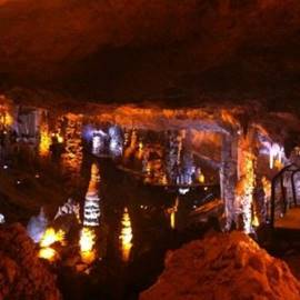 מערת הנטיפים - Stalactite cave