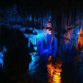 מערת הנטיפים - Stalactite cave