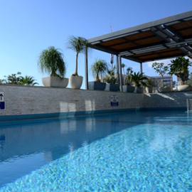comfort boutique hotel swimming pool קומפורט בוטיק בריכת שחייה